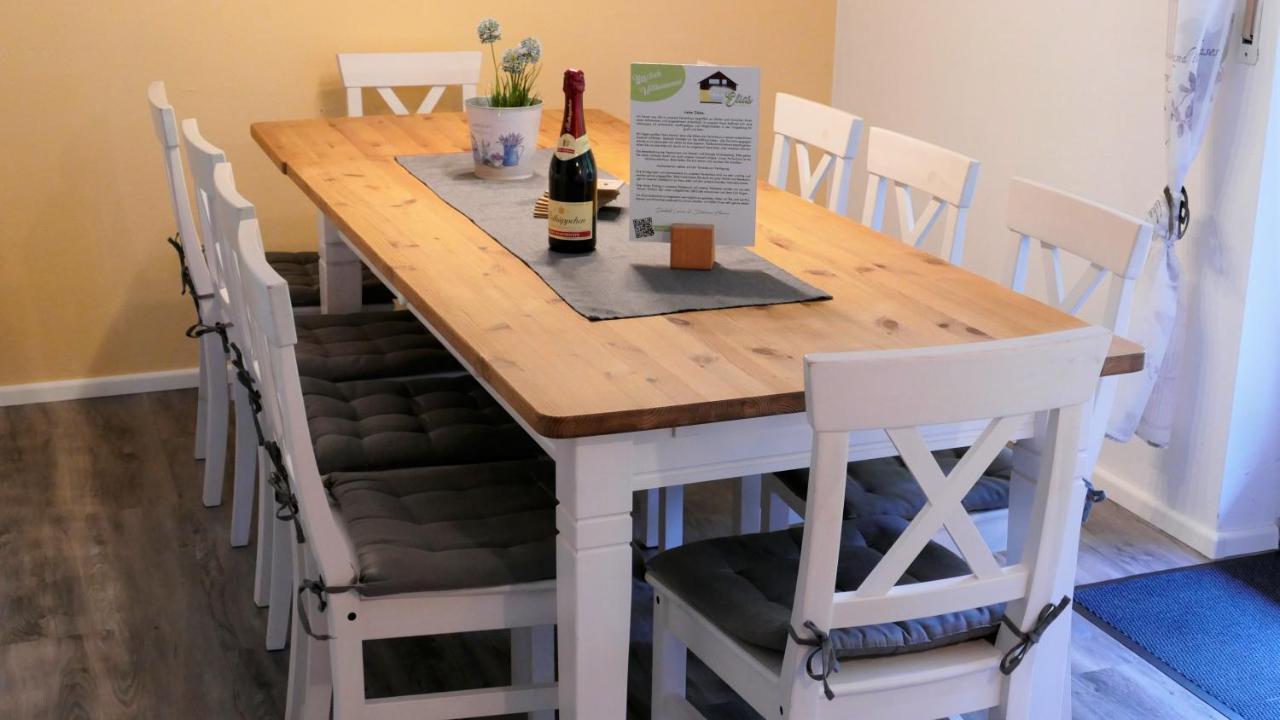 Helles Ferienhaus Im Landhausstil Fuer Bis Zu 10 Personen Frielendorf Exterior foto