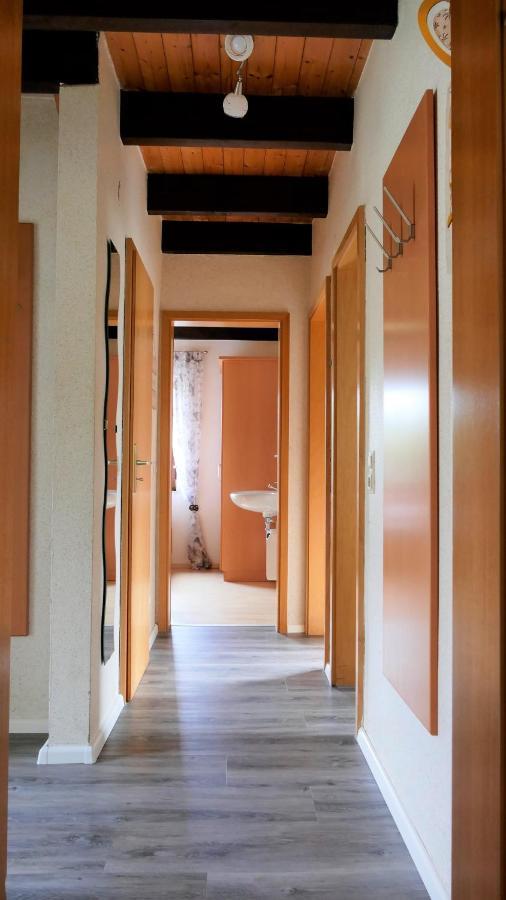 Helles Ferienhaus Im Landhausstil Fuer Bis Zu 10 Personen Frielendorf Exterior foto